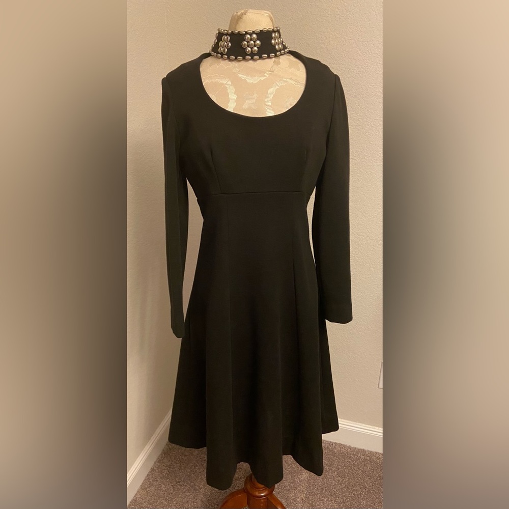 Elegant Black Long Sleeve Dress